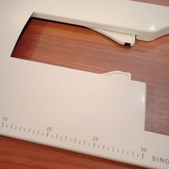 singer ミシン　拡張テーブルの画像