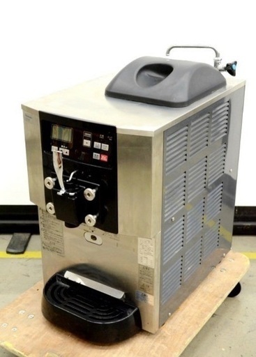 ソフトクリームマシン　Panasonic SSF-M162PN