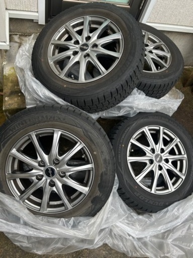 スタッドレス　アルミ付き　195/65R15 セレナなど