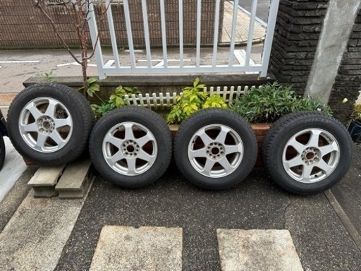 ミニバン マルチホイール スタッドレスタイヤ