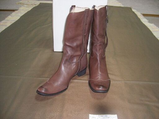 未使用　とってもいいブーツです　ウエスタン？　こげ茶