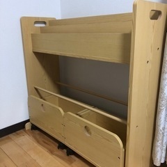 絵本棚