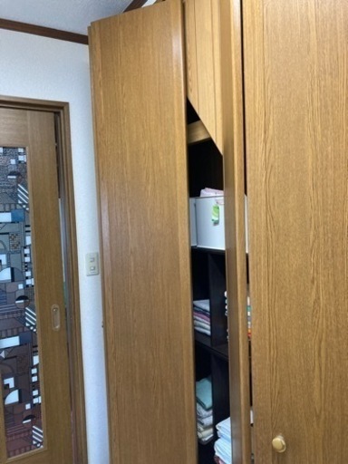 クローゼット　扉