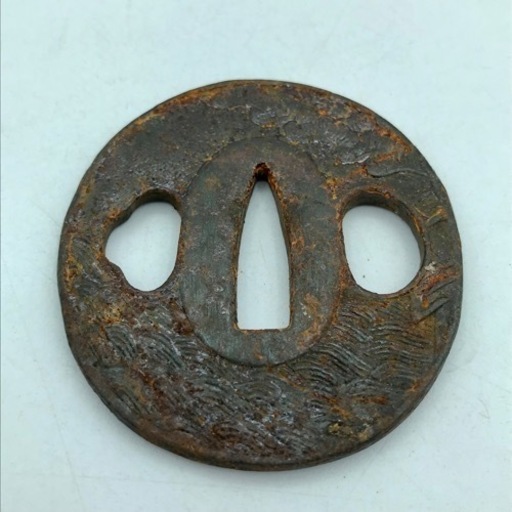 m1216504 鍔 刀の鍔 刀装具 江戸時代 骨董品 アンティーク 甲冑 時代劇 戦国武将 日本刀 柄 家紋 侍 刀 コレクター 中