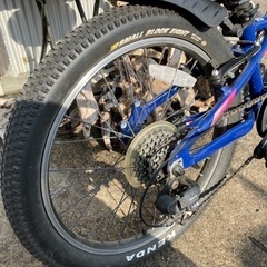 GT マウンテンバイク 20インチ　kids キッズサイズ　子供　防犯登録に必要書類ありの画像