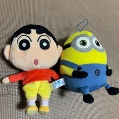 クレヨンしんちゃん　ミニオンぬいぐるみ