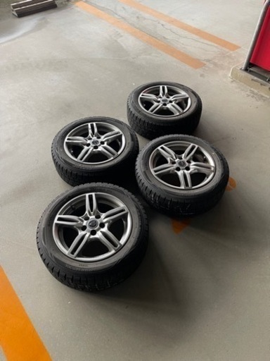 ブリヂストン　スタッドレスタイヤ アルミ185/60R15