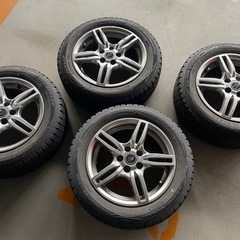 ブリヂストン　スタッドレスタイヤ アルミ185/60R15の画像