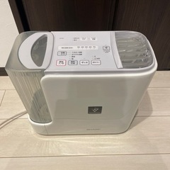 値下げしました★SHARP 加熱気化式加湿器 プラズマクラスターの画像