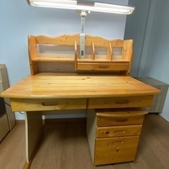 0円  学習机 無料でお譲りします