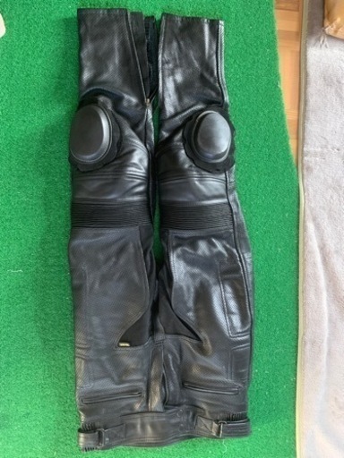 ライディングレザーパンツ