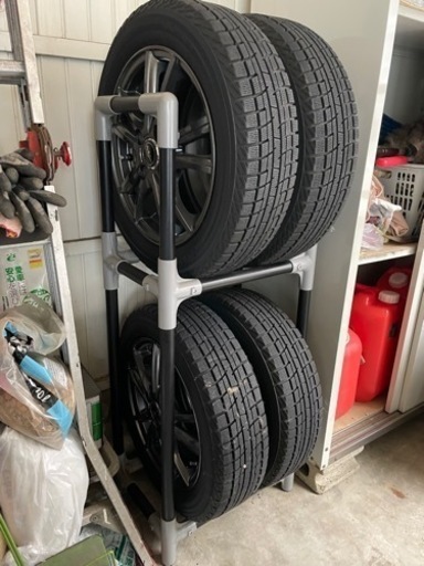 【お取引終了しました】155/65R14 スタットレスタイヤ&ラック、カバー付き