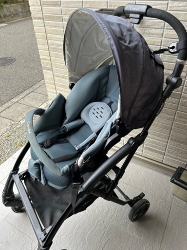 コンビ　ベビーカー(床高)