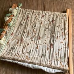 ちいさいテント　手作り　ハンドメイド　猫用　ネコ用ベッド　の画像