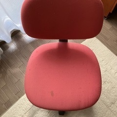 ニトリ学習チェア　高さ調整OK！　ピンク×グレーの画像