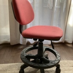 ニトリ学習チェア　高さ調整OK！　ピンク×グレーの画像