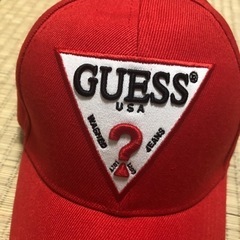 guess キャップ　レッドの画像