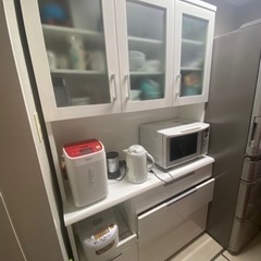 ニトリ　食器棚　0円