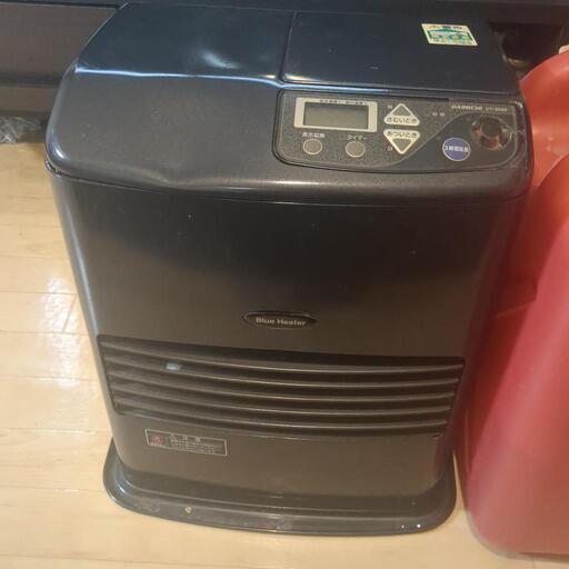 石油ストーブ ヒーター 暖房器具 ポリタンク2つ ポンプセット お値下げ可能