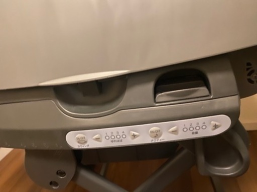 コンビ・ネムリラオートスイングをお譲りします
