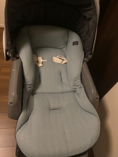 コンビ・ネムリラオートスイングをお譲りします