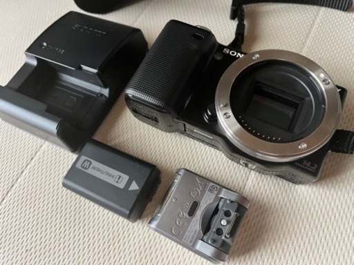美品　SONY NEX-5 本体　別売りEマウントレンズSEL1855 セット　フラッシュ・純正ストラップ・充電器付