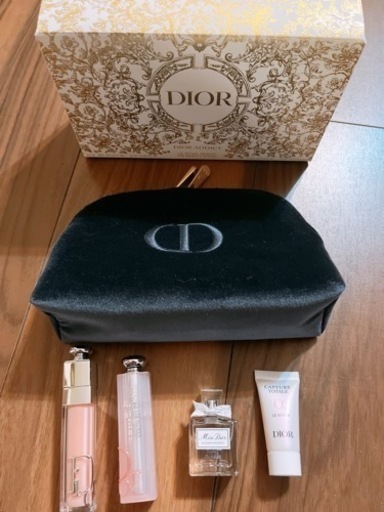 新品未開封！Dior ホリデーギフト！ クリスマスプレゼント ?で頂きました！