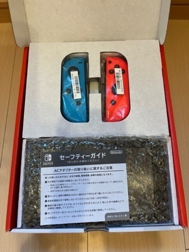 NINTENDO 任天堂　SWITCH  本体