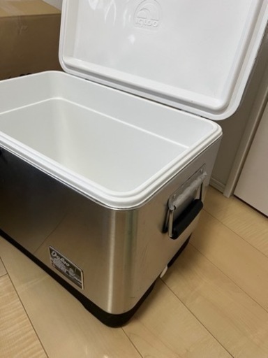igloo ステンレスクーラーボックス