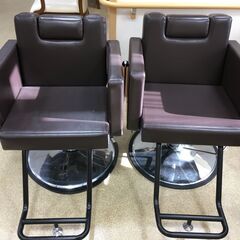 理美容椅子の画像
