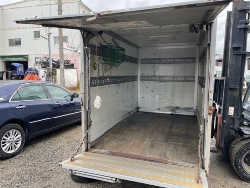 倉庫　物置　コンテナ　道具入れ　ボディ