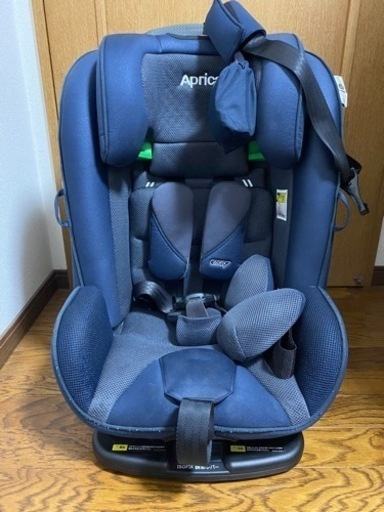 美品　アップリカ　フォームフィット　セーフティプラス　ISOFIX
