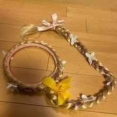 ラプンツェルの髪飾りの画像