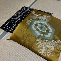 座布団　2枚