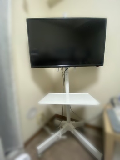 【お譲り先決まりました】32インチテレビ+テレビ台セット