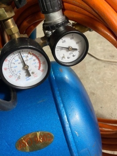 コンプレッサー　ナカトミ　25L  実動 楽天市場】ナカトミ エアーコンプレッサー CP-251 単相100V 空気圧縮機 