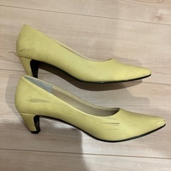数回のみ着用　パンプス　ポインテッドトゥ　Mサイズの画像