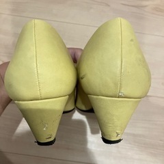 数回のみ着用　パンプス　ポインテッドトゥ　Mサイズの画像