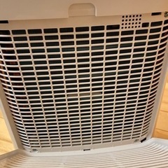 シャープ　除湿機　CV-H71-W
