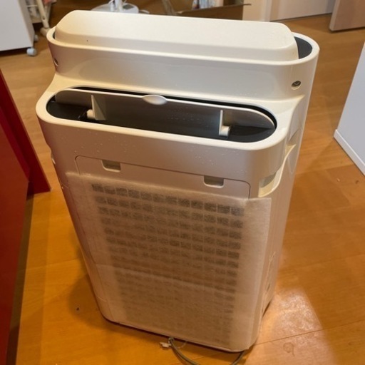シャープ　KC-J50  空気清浄機　プラズマクラスター