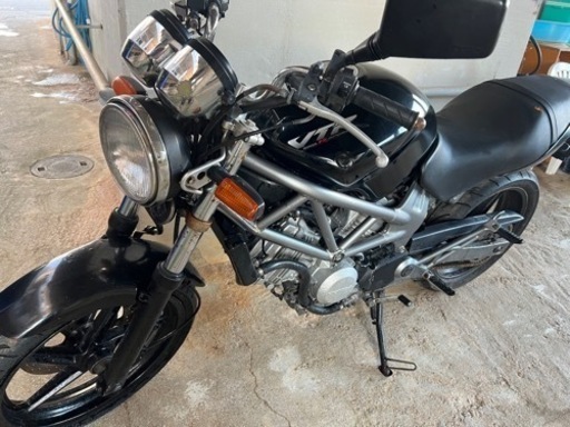 ホンダVTR250売ります（値下げしました！）