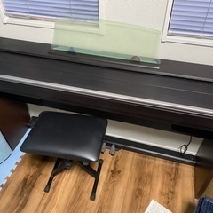 電子ピアノ