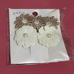 花のヘアピン