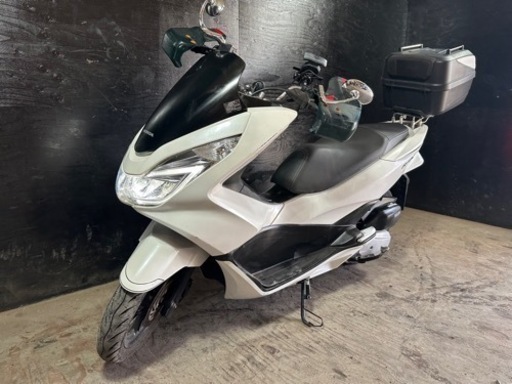 ★支払総額15.2万円★買取強化中！1万円以上お付けします！ ホンダ PCX125 JF56 リアボックス付き！灯火類LED！通勤通学にオススメ♪