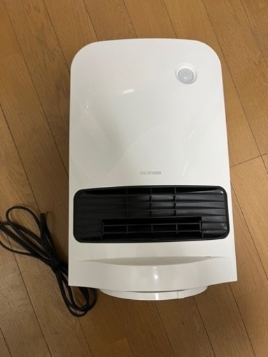 アイリスオーヤマ セラミックファンヒーター