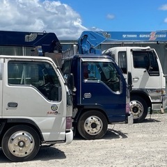 トラックドライバー募集中　　月収25万〜40万の画像