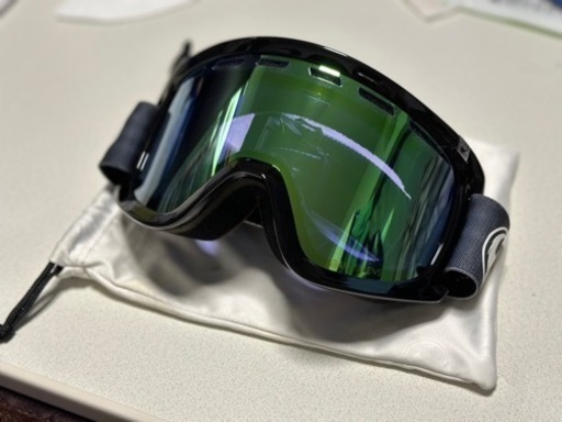 スノボ　ゴーグル　DRAGON  D1 ルーマレンズ