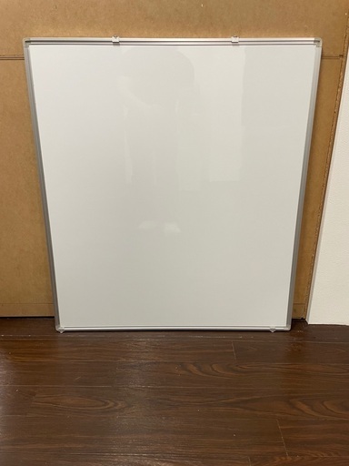 ホワイトボード　900×800  壁掛け　中古　引取限定