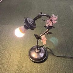 オシャレな電気スタンド😊