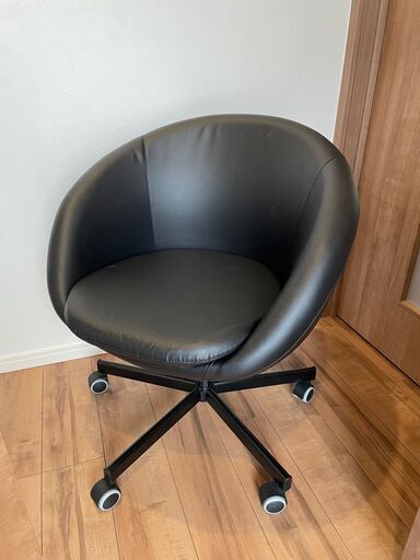 椅子 イス チェア 黒 ブラック Chair Black おしゃれ アメリカ購入品 キャスター付き 高さ調節可能